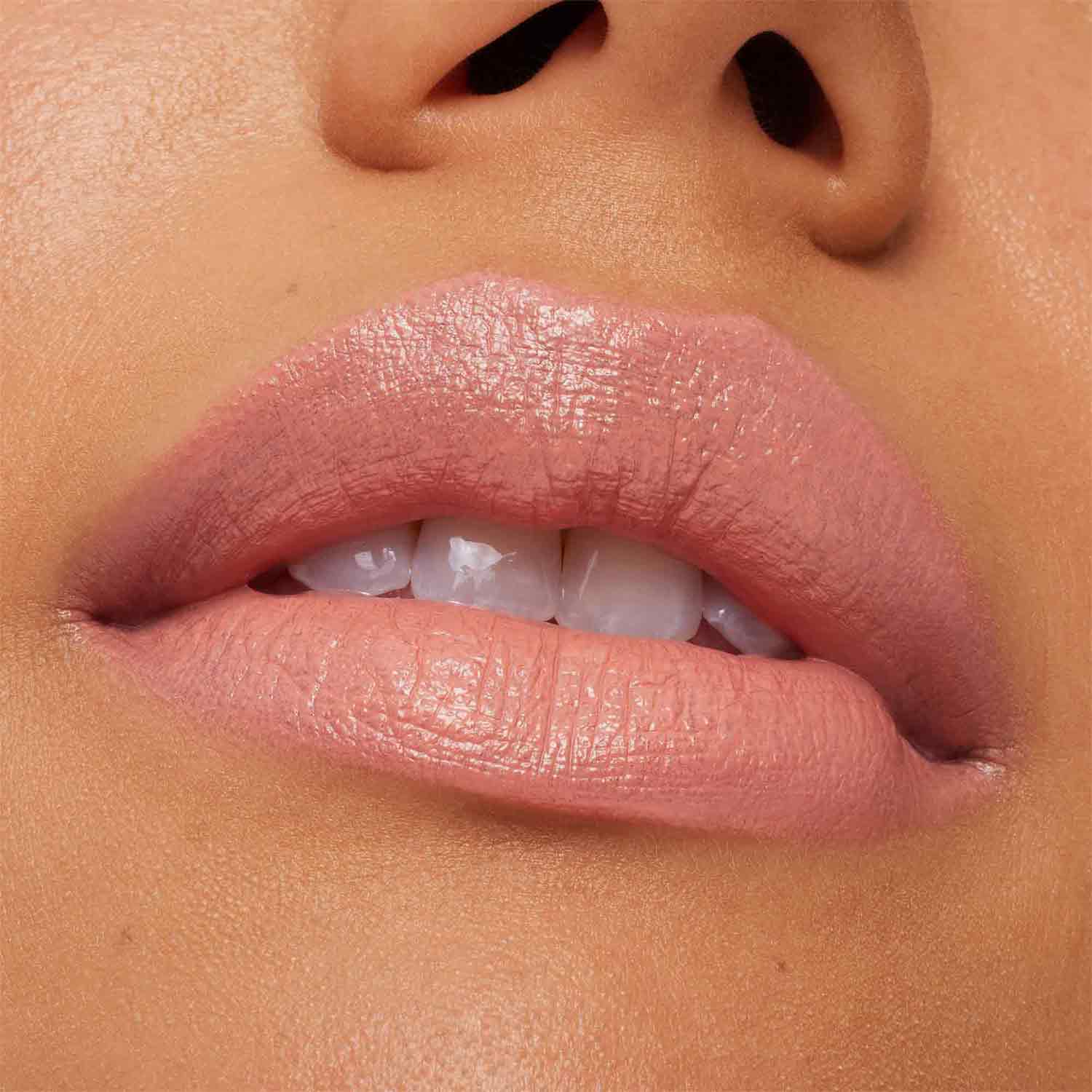 MACXIMAL SLEEK SATIN (LABIAL SATINADO)